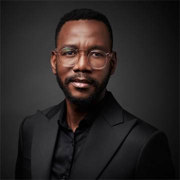 Larry Khumalo-MacArthur
